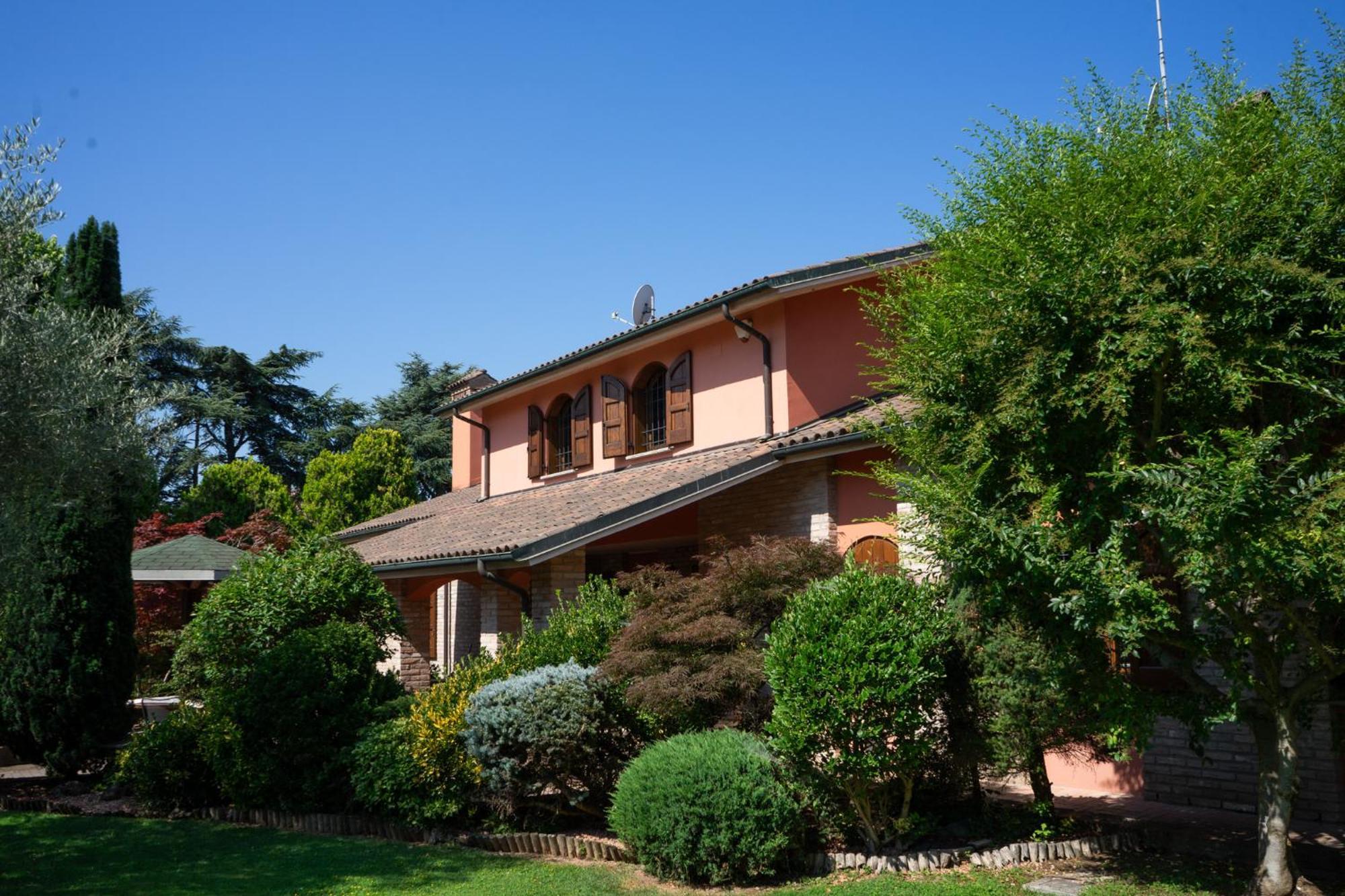 B&B Villa Argiolas 모데나 외부 사진